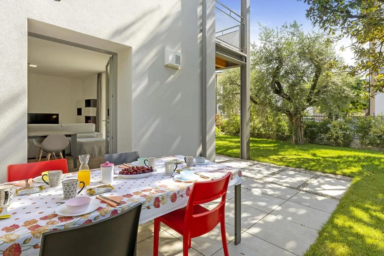 Apartment Villa Donne Del Lago Silvia Salo