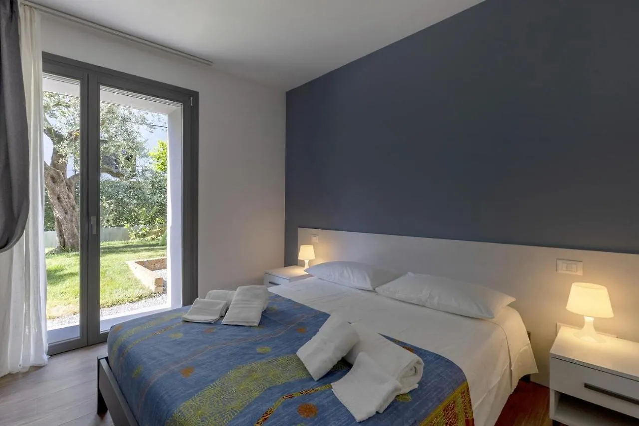 Apartment Villa Donne Del Lago Silvia Salo Italy