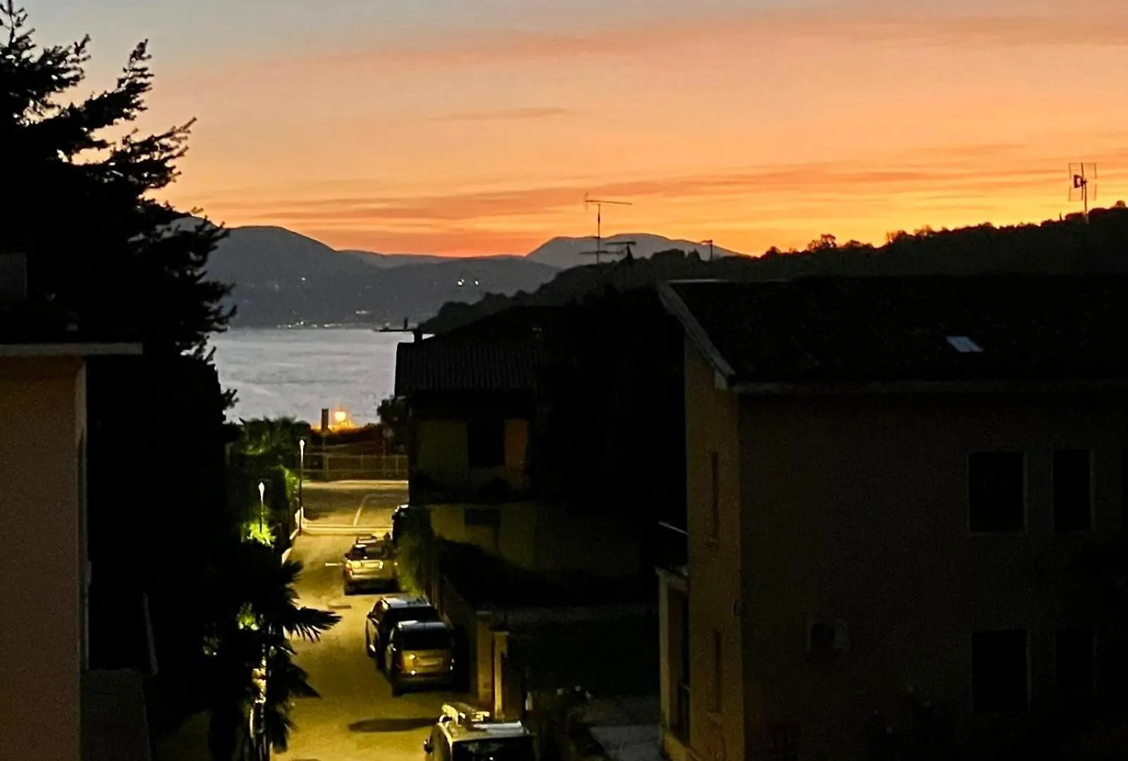 Villa Donne Del Lago Silvia Salo Italy