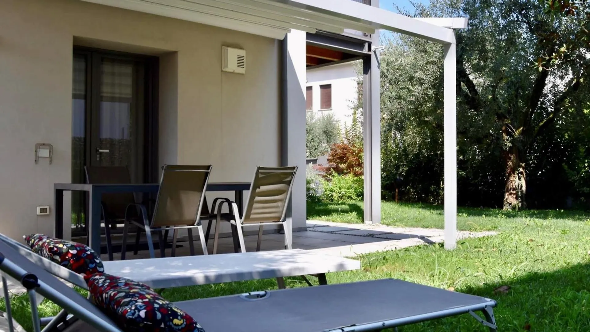 Villa Donne Del Lago Silvia Salo